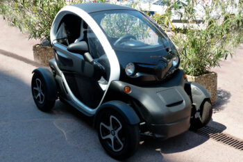 The Titan - 2.4kW wireless charging for Light Electric Vehicles LEVs